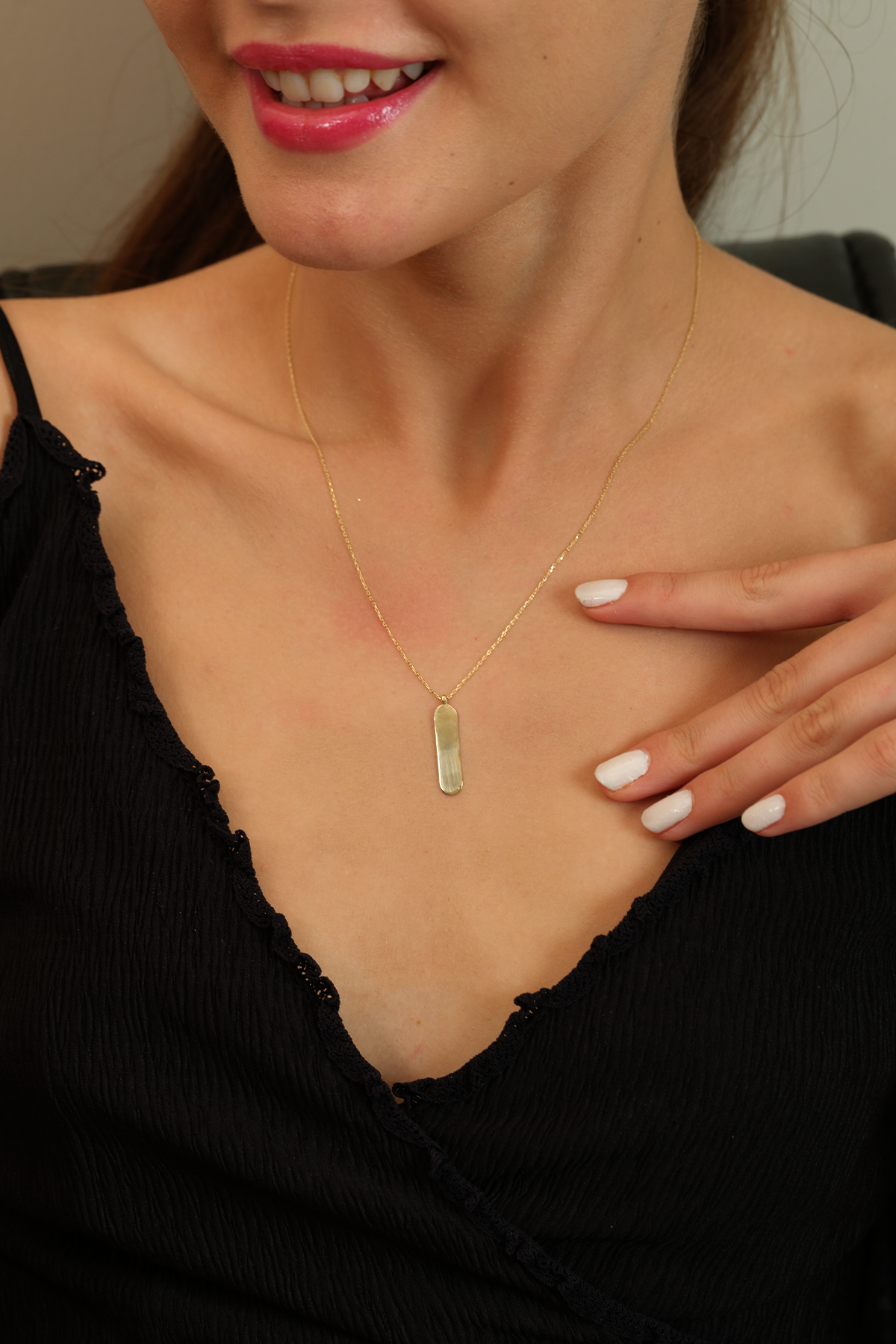 14 Ayar Altın İsimlik Plaka Kolye