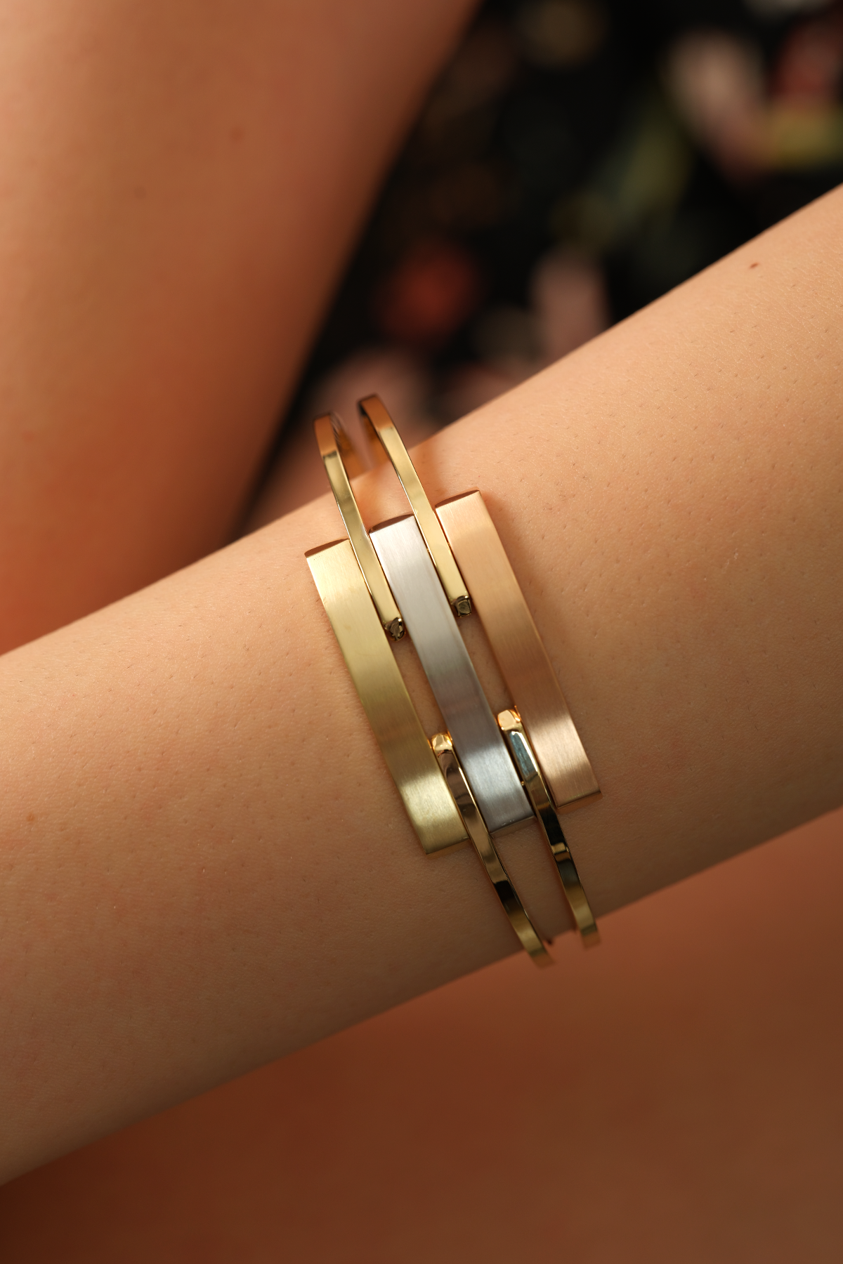 14 Ayar Altın Kalın Üçlü Kaburga Kelepçe