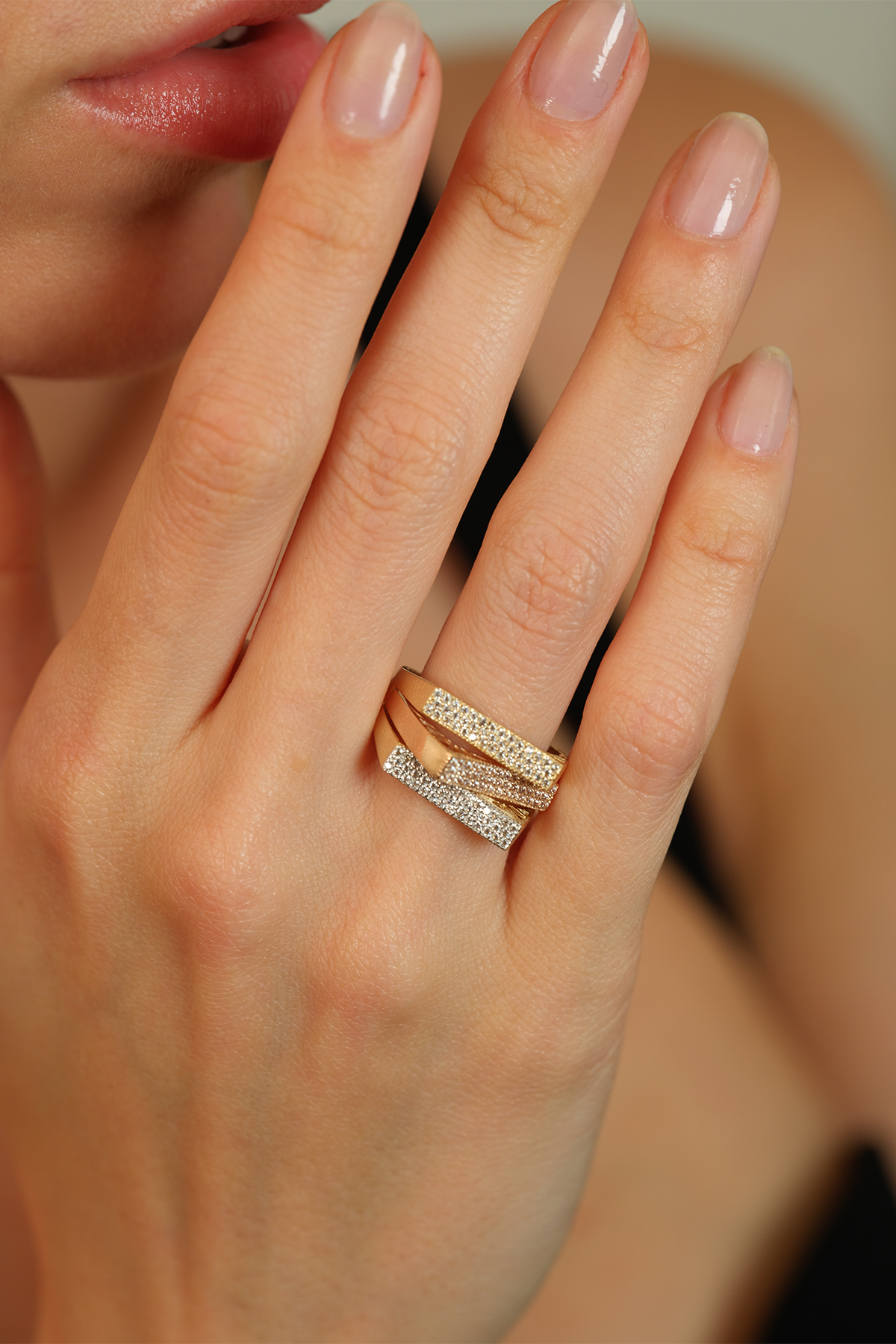 14 Ayar Altın Köşeli Üç Renk Yüzük