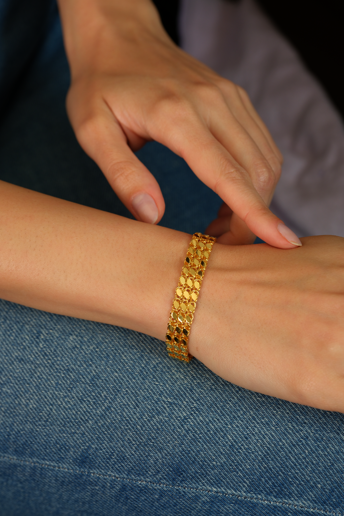 14 Ayar Altın Koyu Renk Üçlü Pullu Bileklik