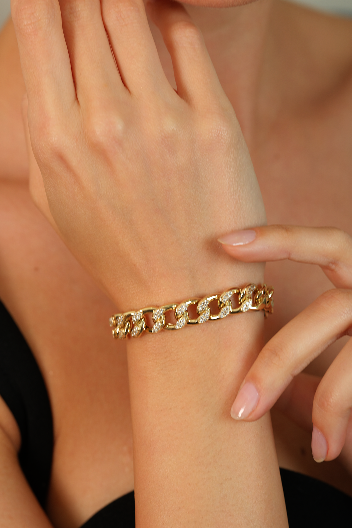 14 Ayar Altın Mini Taşlı Gurmet Bileklik