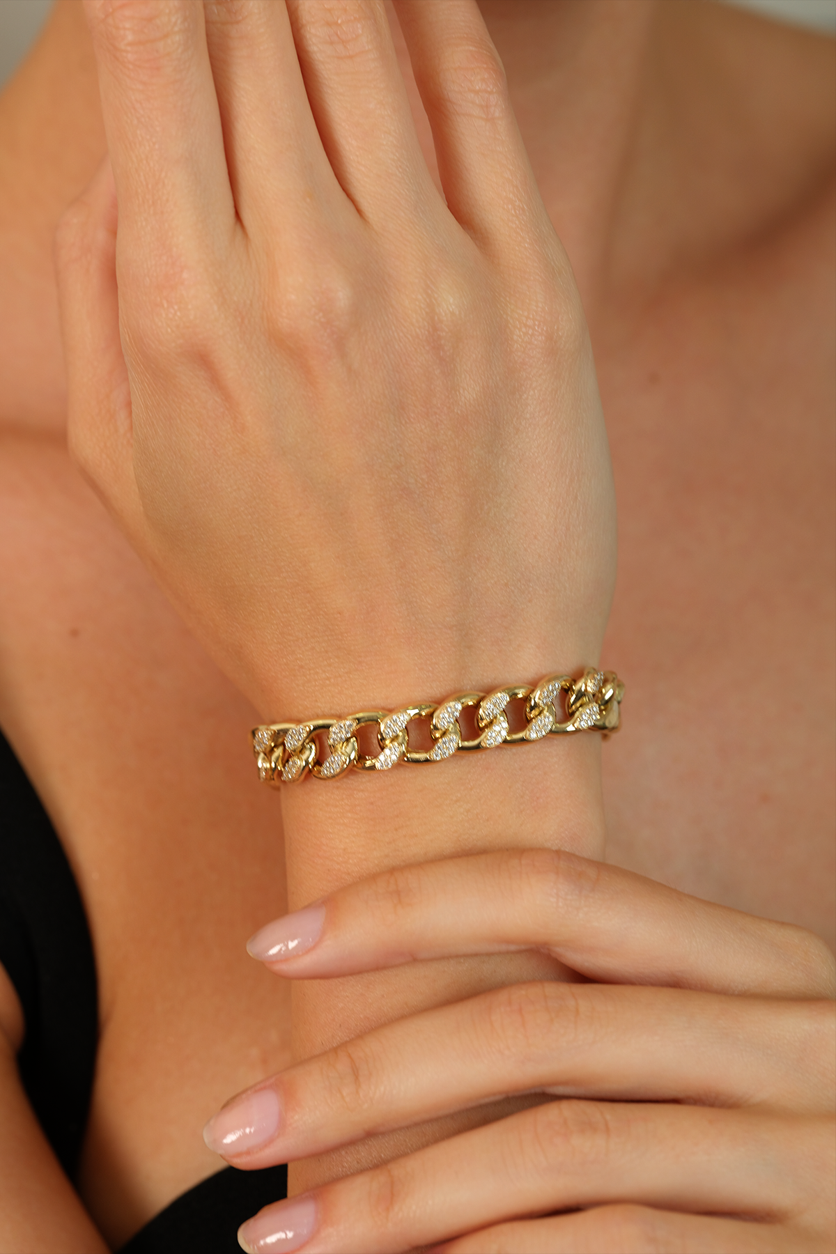 14 Ayar Altın Mini Taşlı Gurmet Bileklik