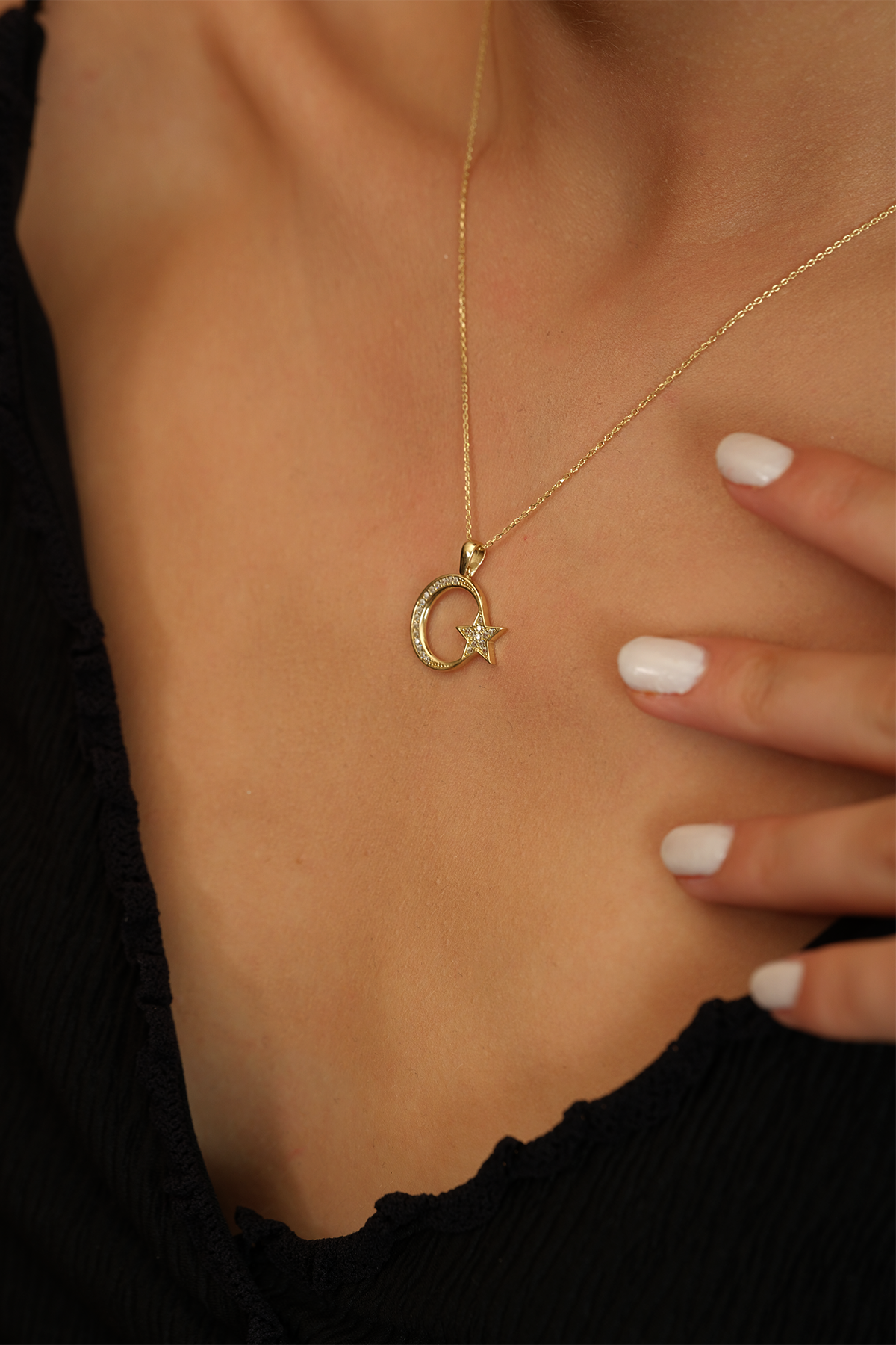 14 Ayar Altın Taşlı Ay Yıldız Kolye