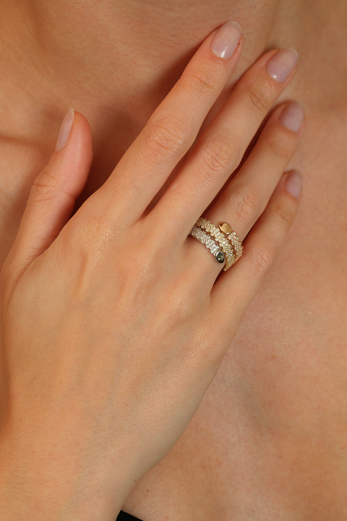 14 Ayar Altın Taşlı Üç Renk Yüzük