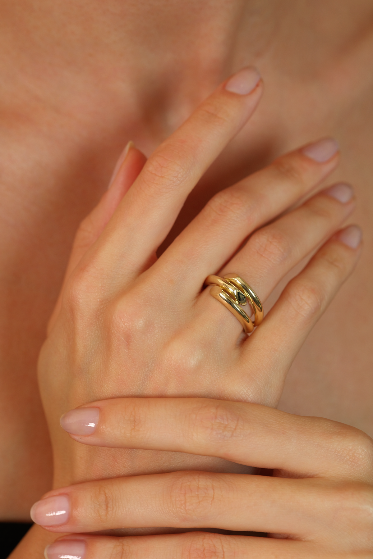 14 Ayar Altın Tek Renk Kaburga Yüzük