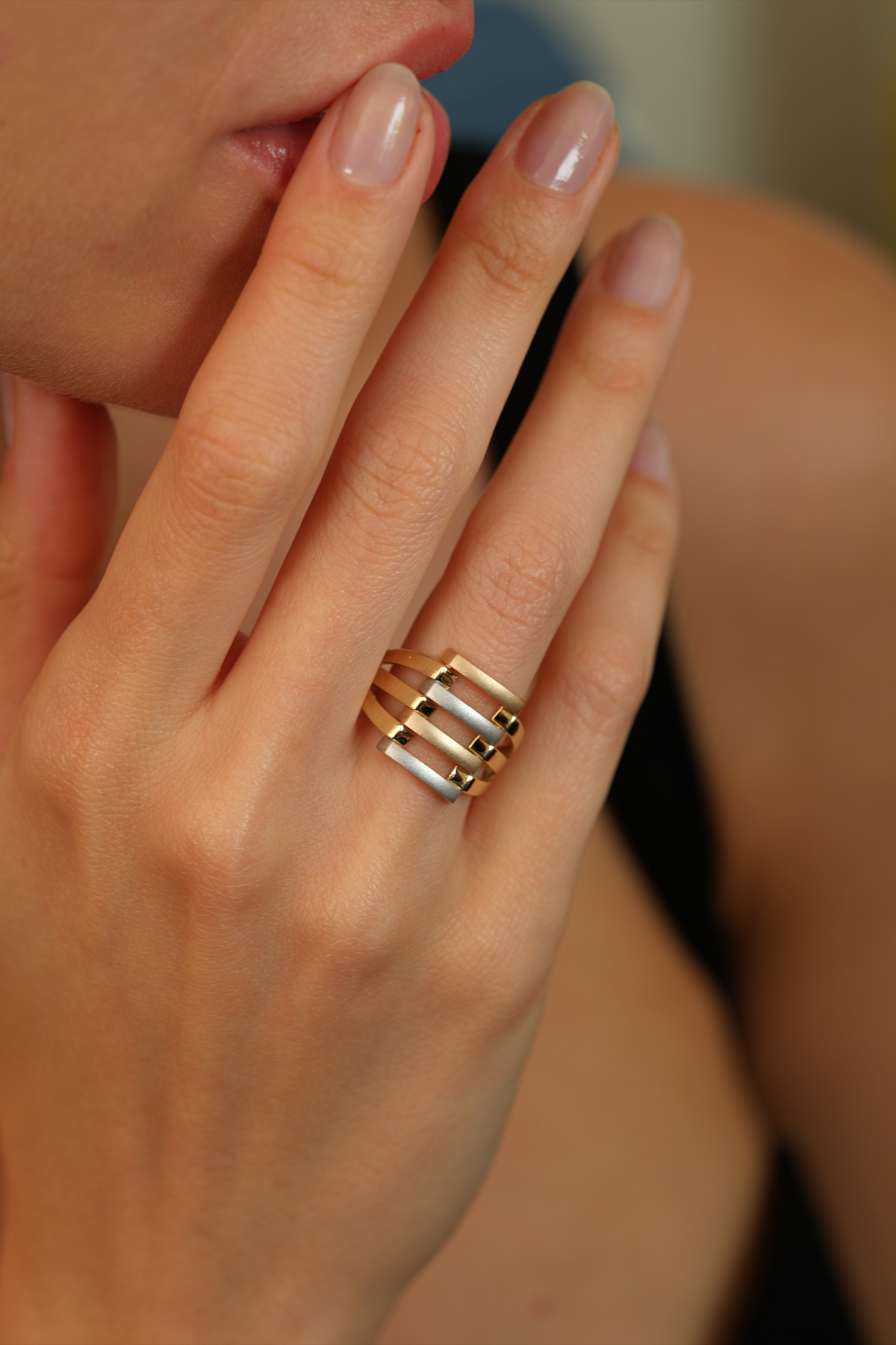 14 Ayar Altın Üç Renk Kaburga Yüzük