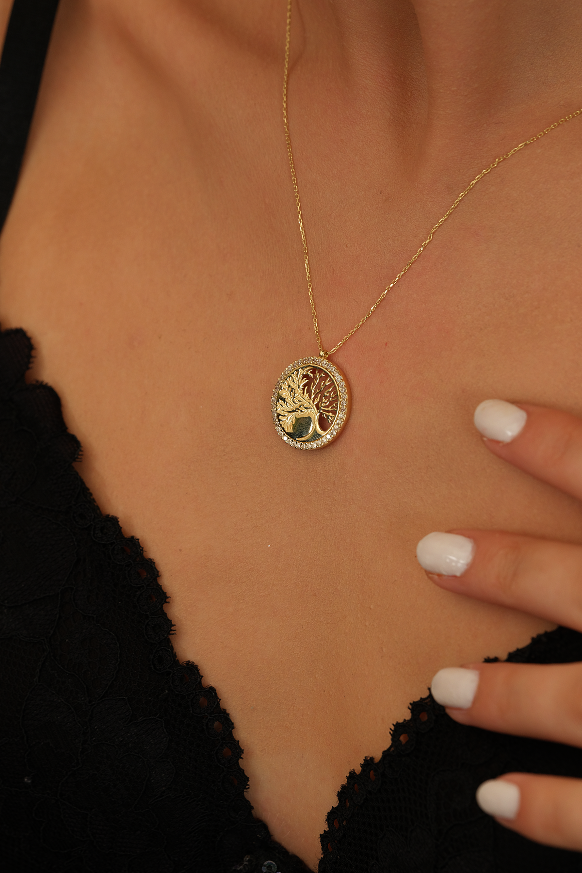 14 Ayar Altın Yaşam Çiçeği Kolye