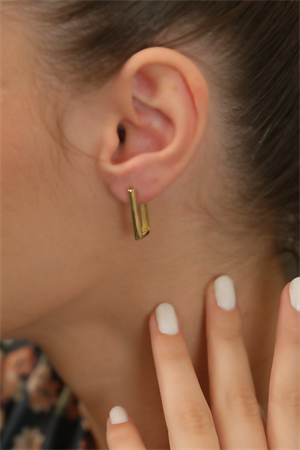 14 Ayar Altın Rectangle Küpe