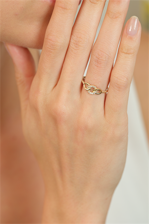 14 Ayar Altın Üç Halkalı Taşlı Eklem Yüzük