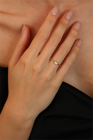 14 Ayar Altın Bagetli Eklem Yüzük