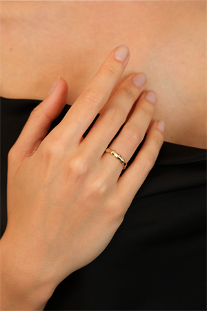 14 Ayar Altın Curve Eklem Yüzük