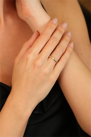 14 Ayar Altın Curve Eklem Yüzük