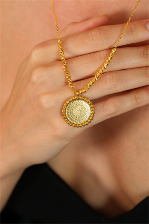 14 Ayar Altın Dorika Çerçeveli Çeyrekli Kolye