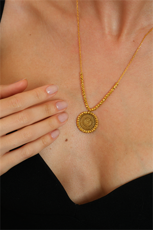 14 Ayar Altın Dorika Çerçeveli Çeyrekli Kolye