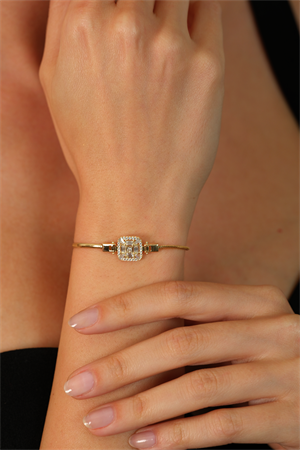 14 Ayar Altın Kare Baget Balık Sırtı Bileklik