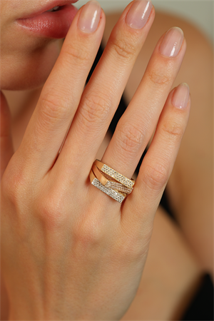 14 Ayar Altın Köşeli Üç Renk Yüzük