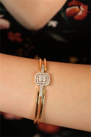 14 Ayar Altın Orta Boy Bagetli Kaburga Kelepçe