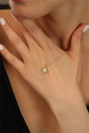 14 Ayar Altın Özel Taşlı Yonca Kolye