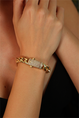 14 Ayar Altın Taşlı Gurmet Bileklik