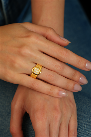 14 Ayar Altın Taşlı Oval Hasır Yüzük