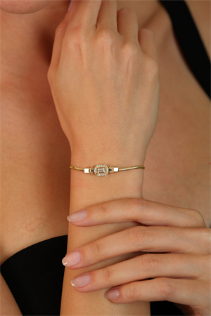 14 Ayar Altın Tek Baget Taşlı Bileklik