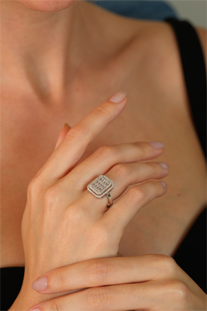 14 Ayar Altın Triple Row Baget Yüzük