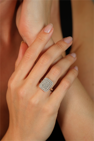 14 Ayar Altın Triple Row Baget Yüzük