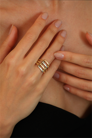 14 Ayar Altın Üç Renk Kaburga Yüzük