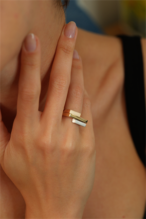 14 Ayar Altın Üç Renk Modern Yüzük