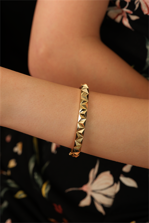 14 Ayar Altın Üçgen Desenli Kelepçe