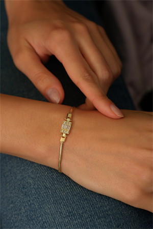 14 Ayar Altın Üçlü Bagetli Balık Sırtı Bileklik