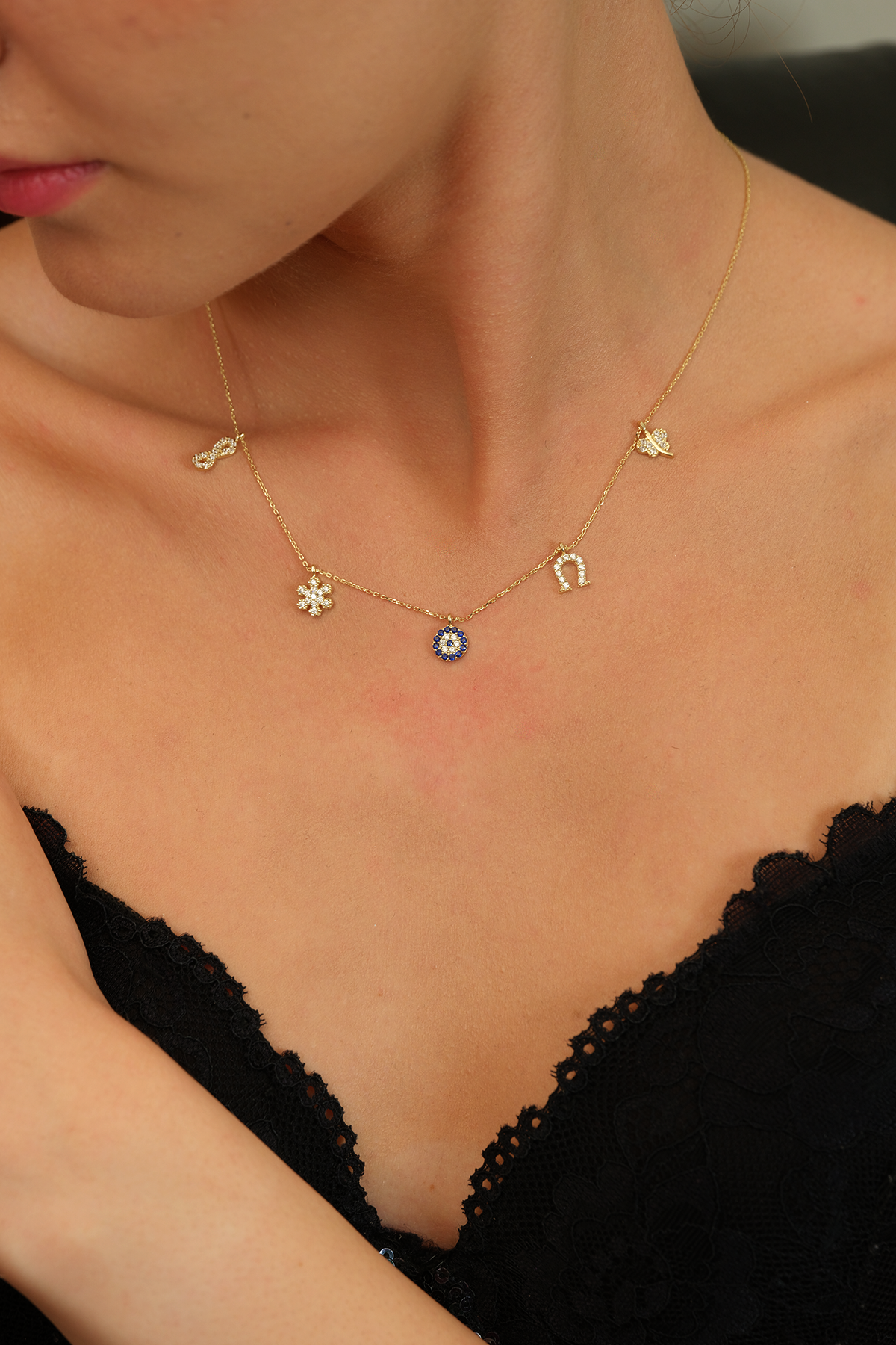 Özel Tasarım Şans Kolyesi