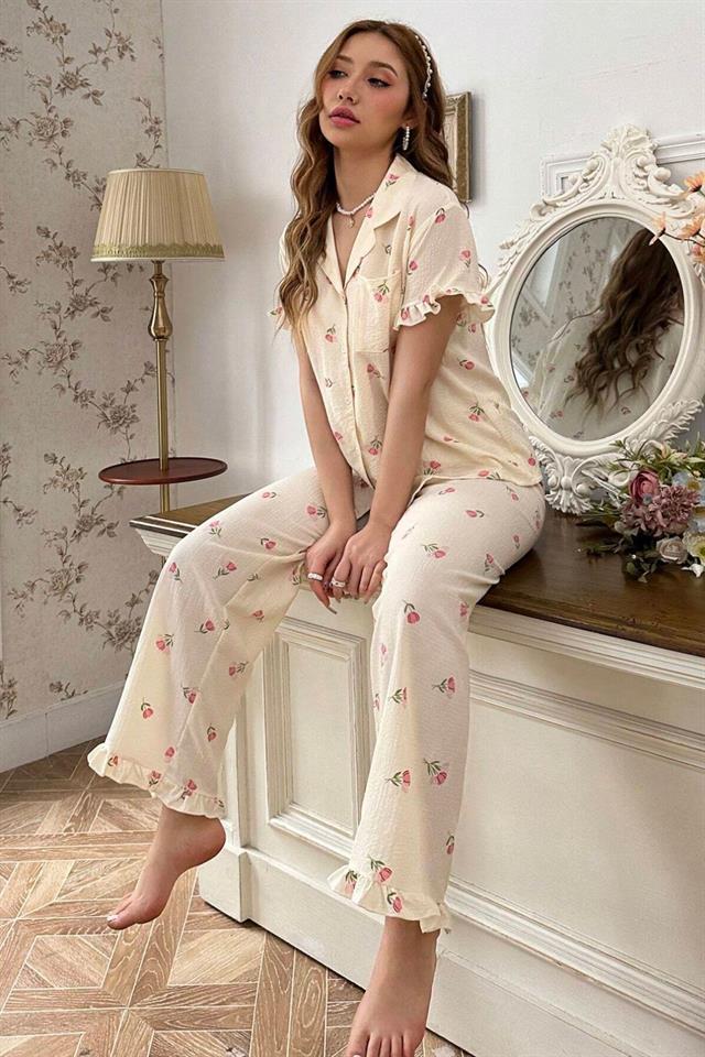 Bella Notte Ekru Çiçek Desenli Yakalı Pijama Takımı 7036