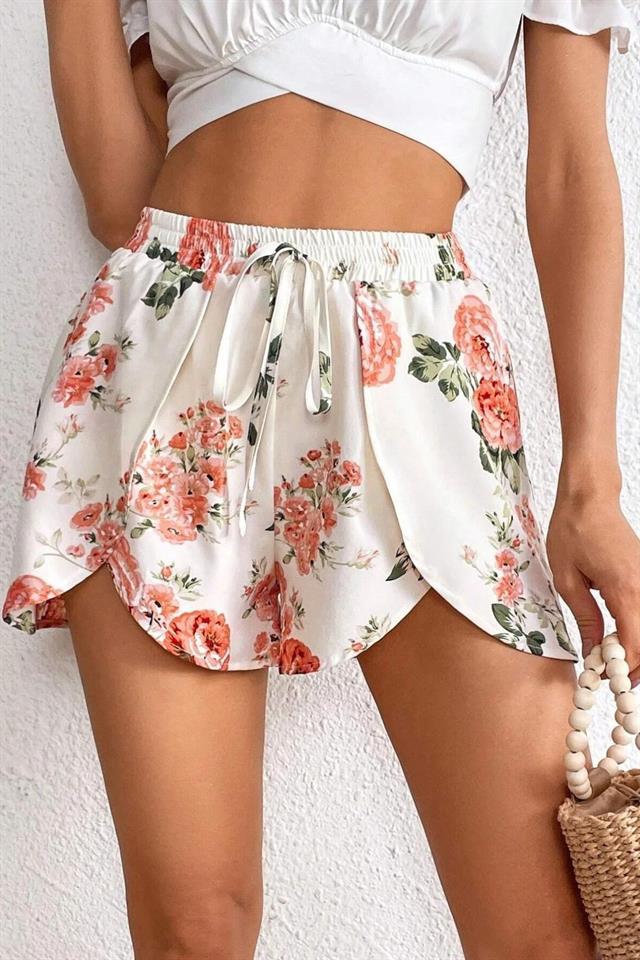 Bella Notte Ekru Çiçek İlhamı Lale Model Şort 7553