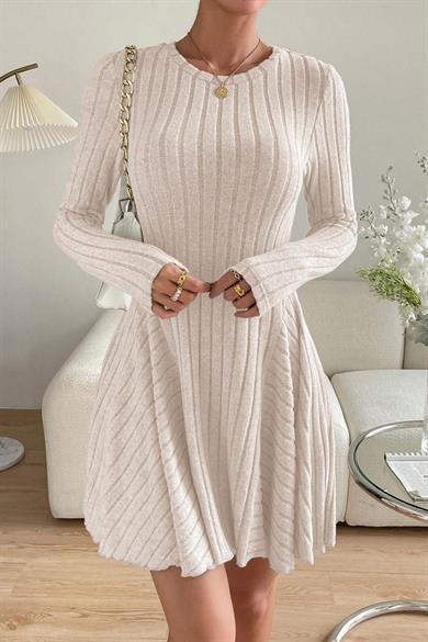 Bella Notte Bej Rengi Uzun Kollu Pamuklu Sonbahar Elbisesi E-5521