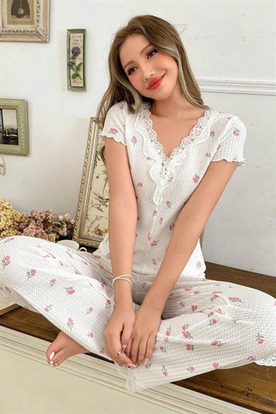 Bella Notte Ekru V Yakalı Dantel Detaylı Vintage Pijama Takımı 7319