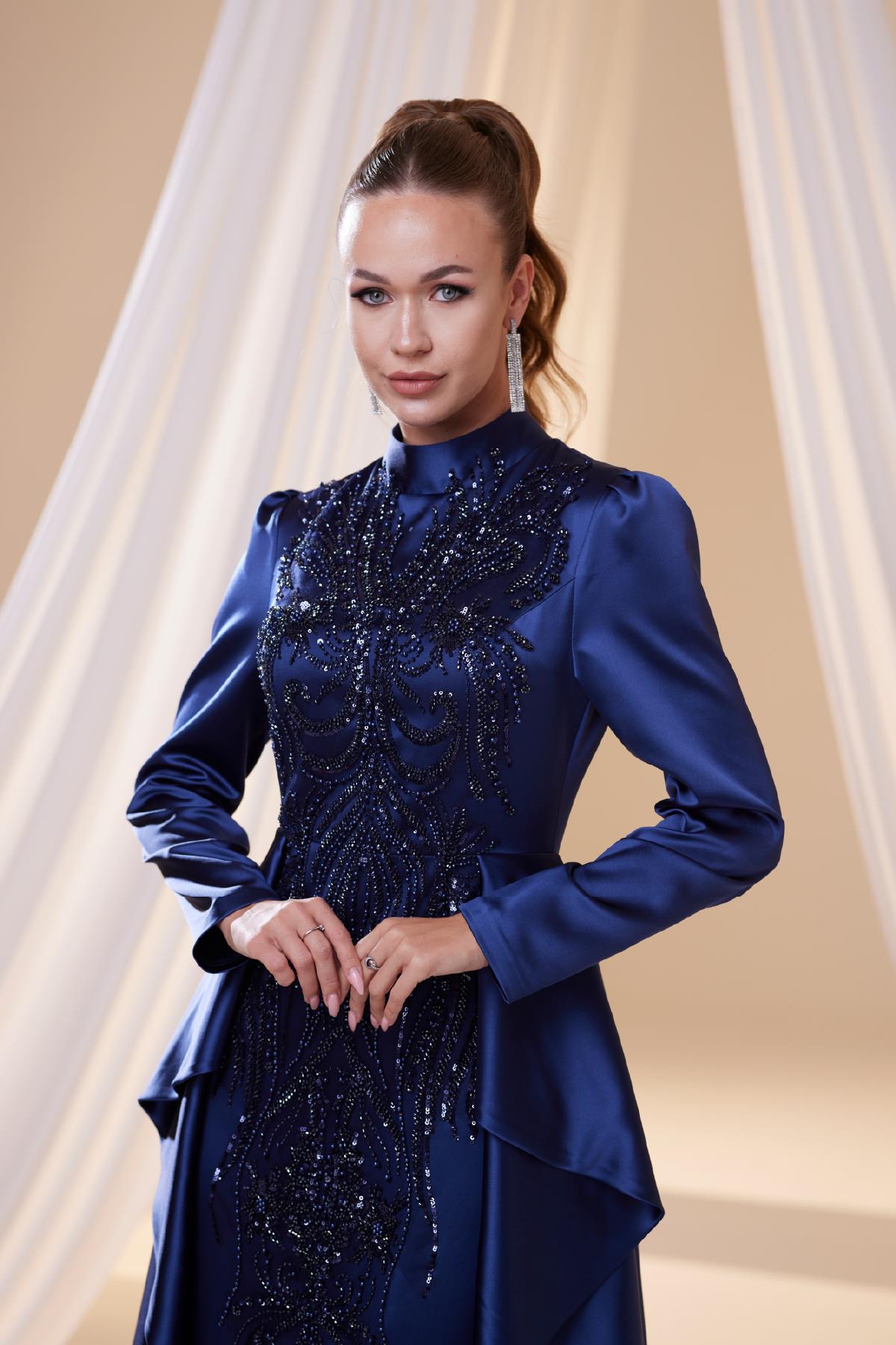 Efsun Abiye Lacivert