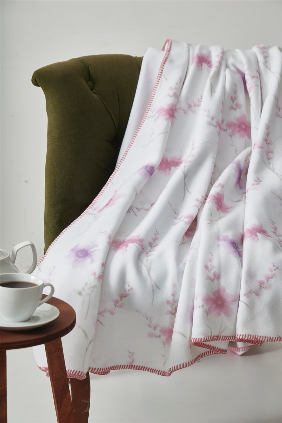 150X200 PEMBE ÇİÇEK DESEN BASKILI POLAR BATTANİYEPolar BattaniyeKİRAZ150X200 Pembe Çiçek Baskılı Polar BattaniyeKİMPEKS TEKSTİL