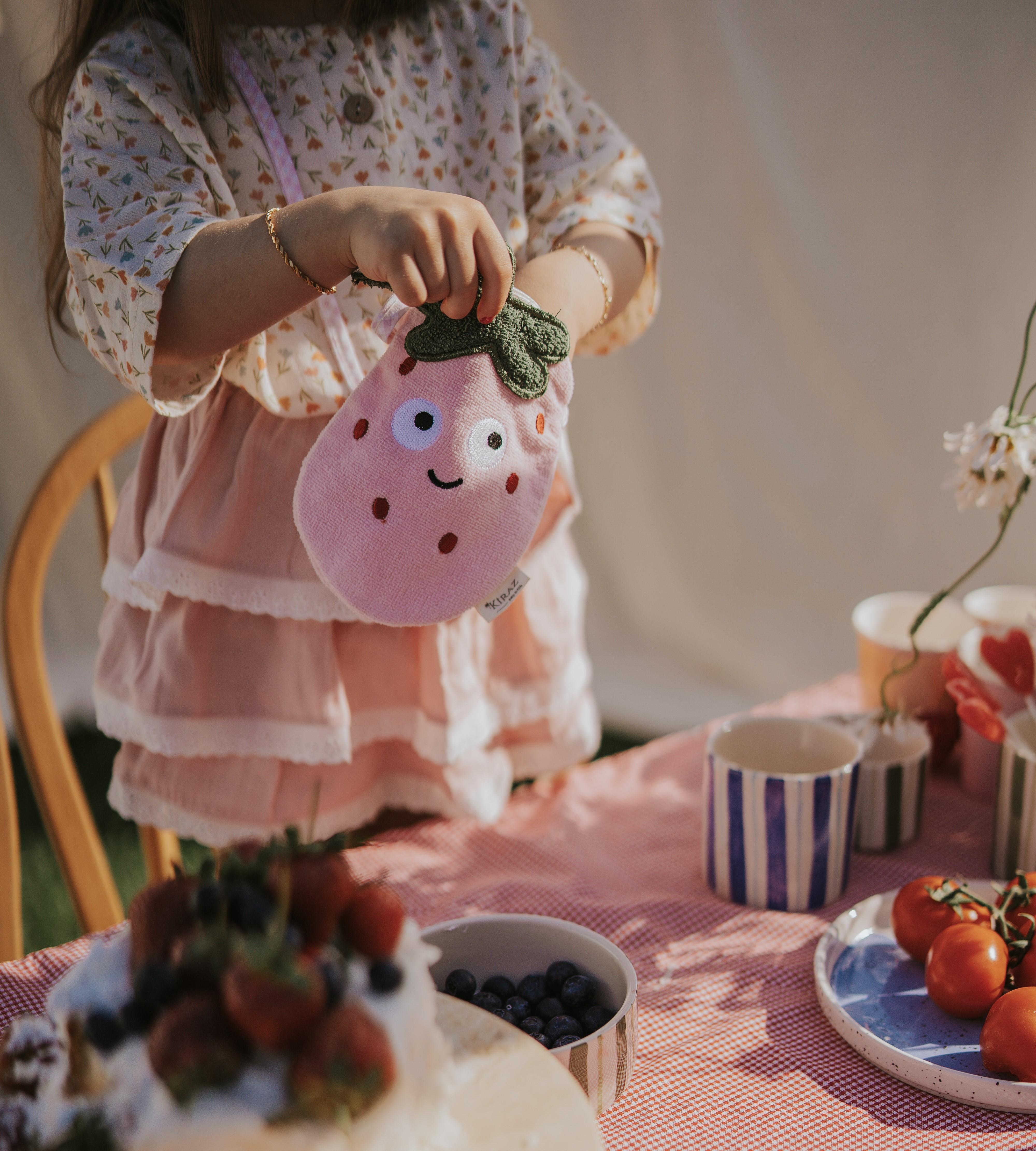 TİCİMAXaksesuarKİRAZKİDSÇilek Pembe Mini ÇantaKİMPEKSTEKSTİL