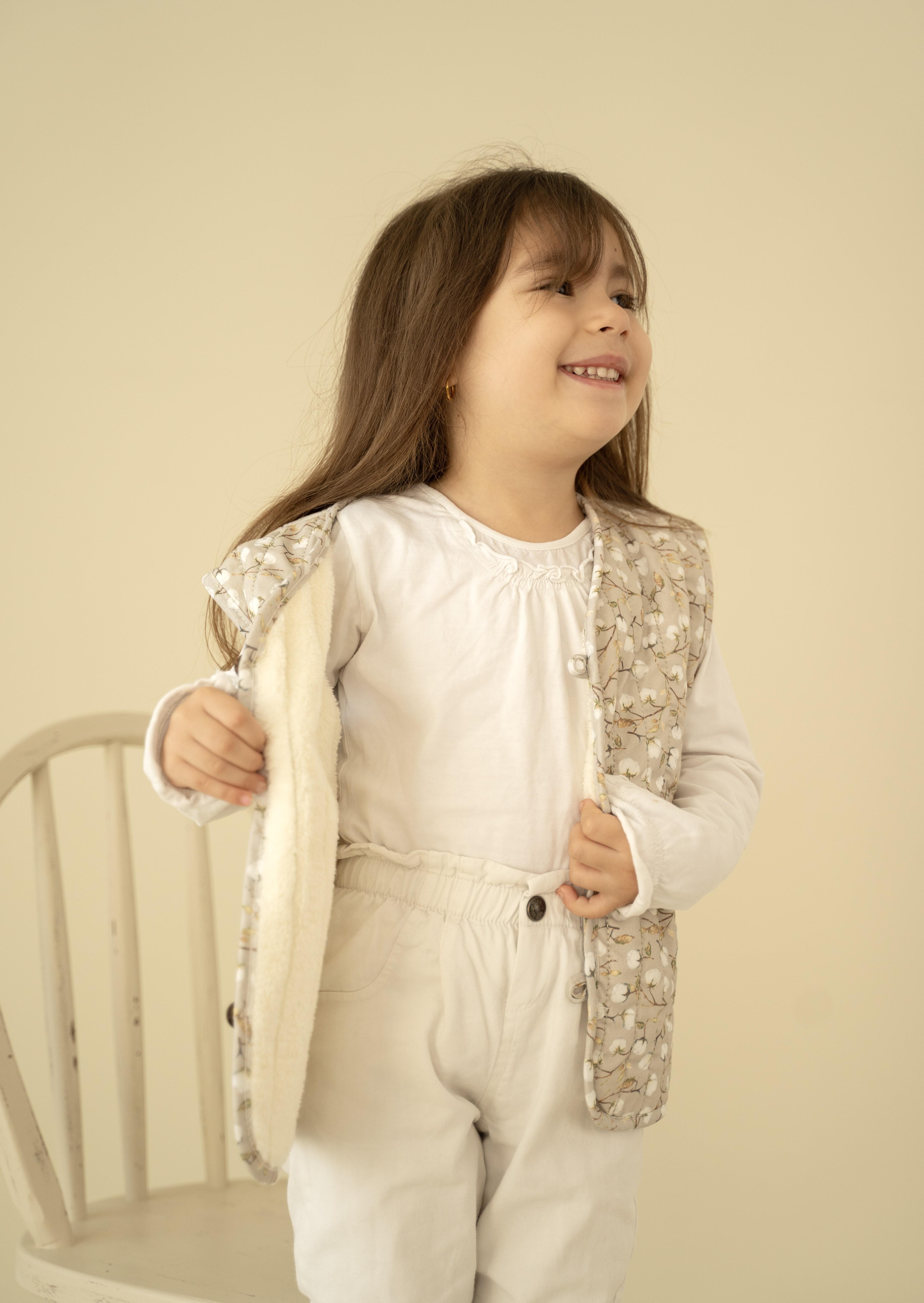YELEKYelek & CeketKİRAZKİDSPamuk Desenli Peluş Bebek YeleğiKİMPEKSTEKSTİL 