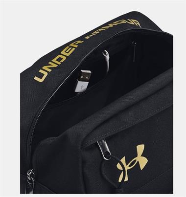 Under Armour UA Contain Travel Kit Unisex Çanta