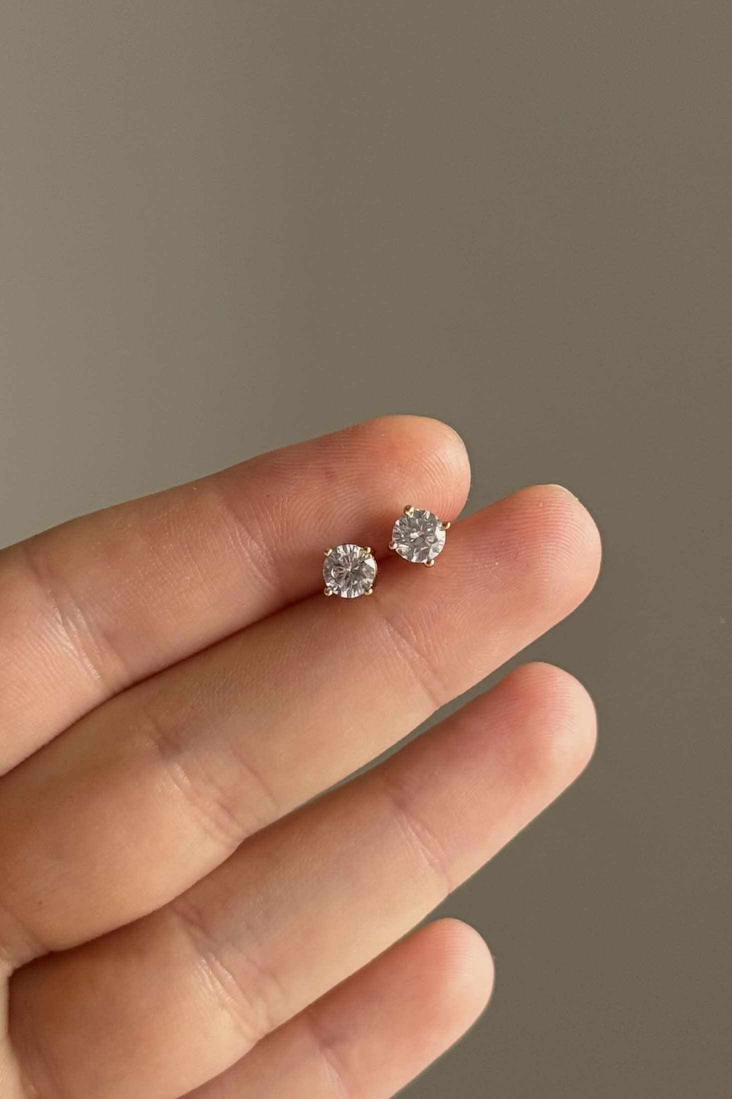 14K Tektaş Küpe Çifti 5 MM Çelik
