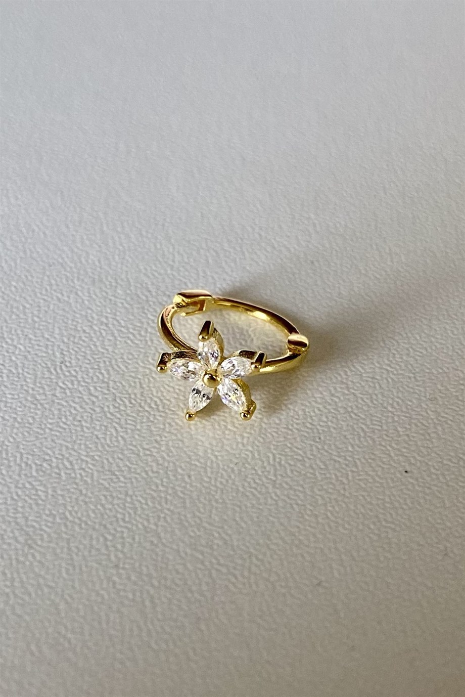 Çiçek Taşlı Tekli Halka Küpe/Piercing | 925 Ayar Gümüş