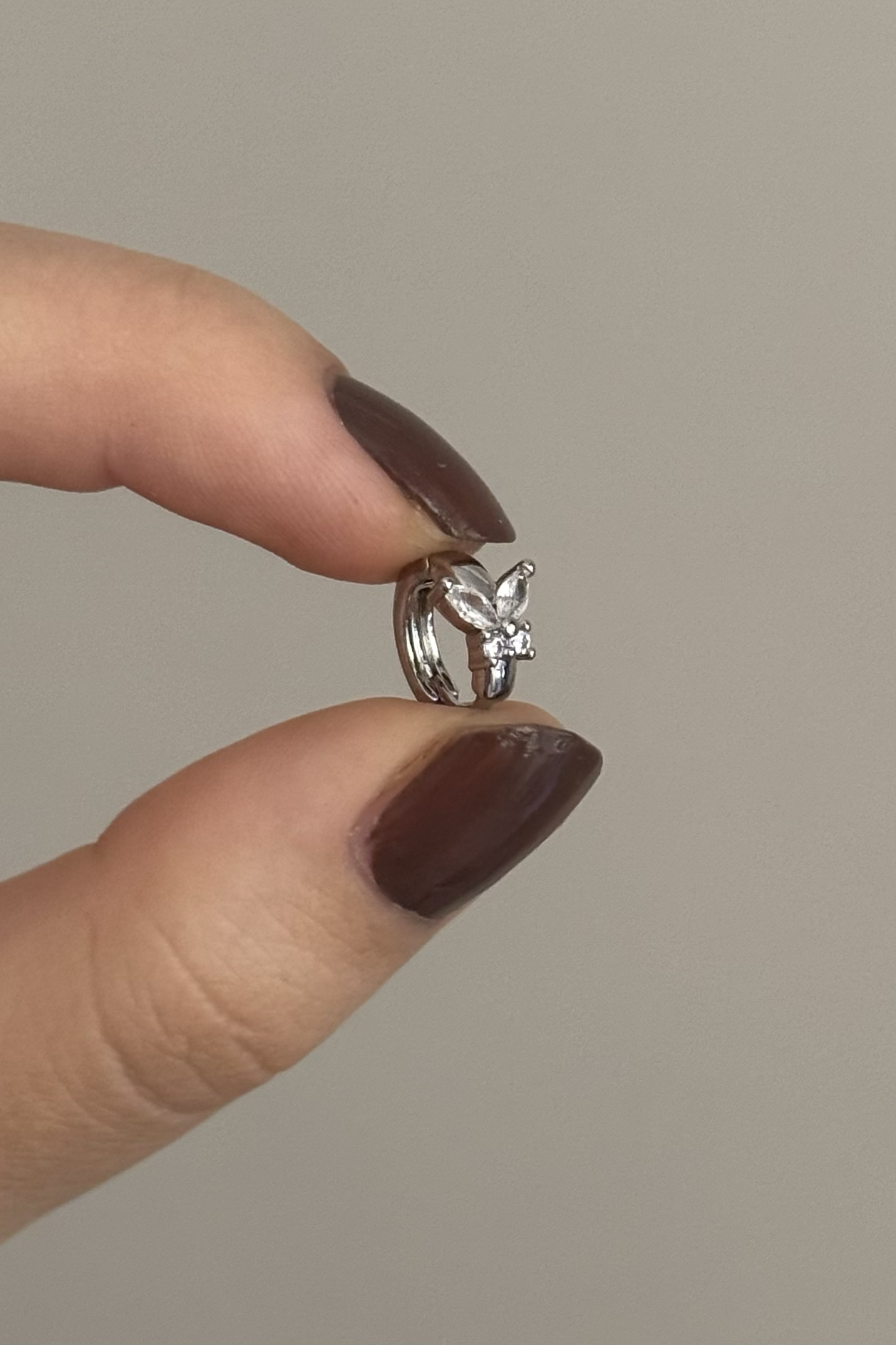 Taşlı Kelebek 8 MM Halka Piercing Çelik