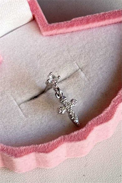 Sallantılı Taşlı Haç Piercing Cerrahi Çelik
