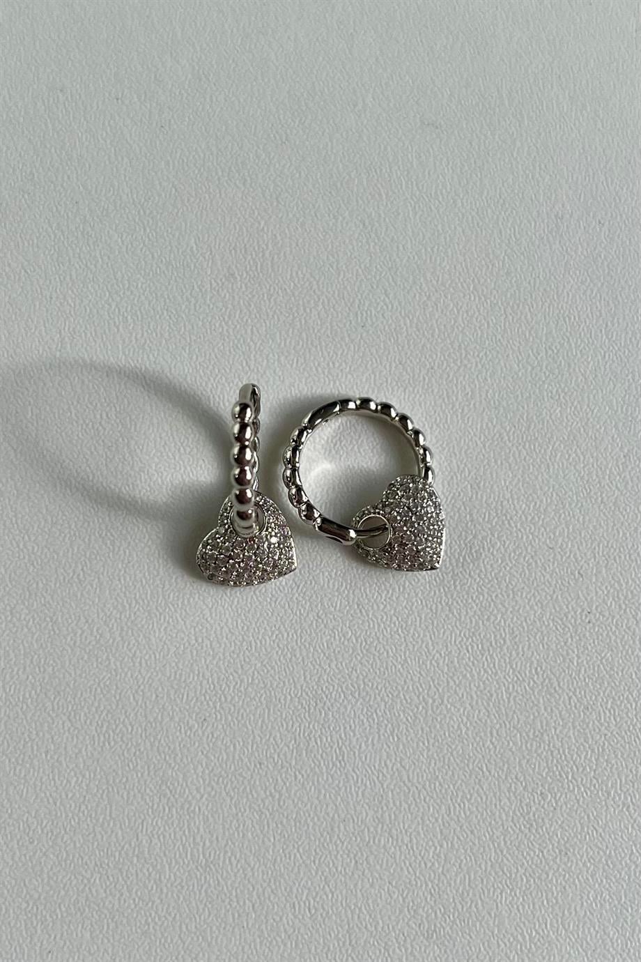 Kalp Charm Burgu Halka Küpe Çifti | Çelik