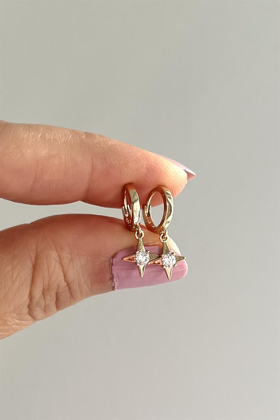 Kuzey Yıldızı Sallantılı Mini Halka Küpe Çifti | Çelik