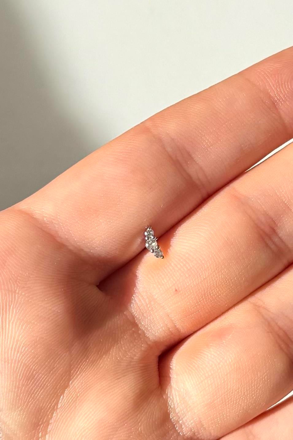 Mini 3 Taşlı Piercing Cerrahi Çelik