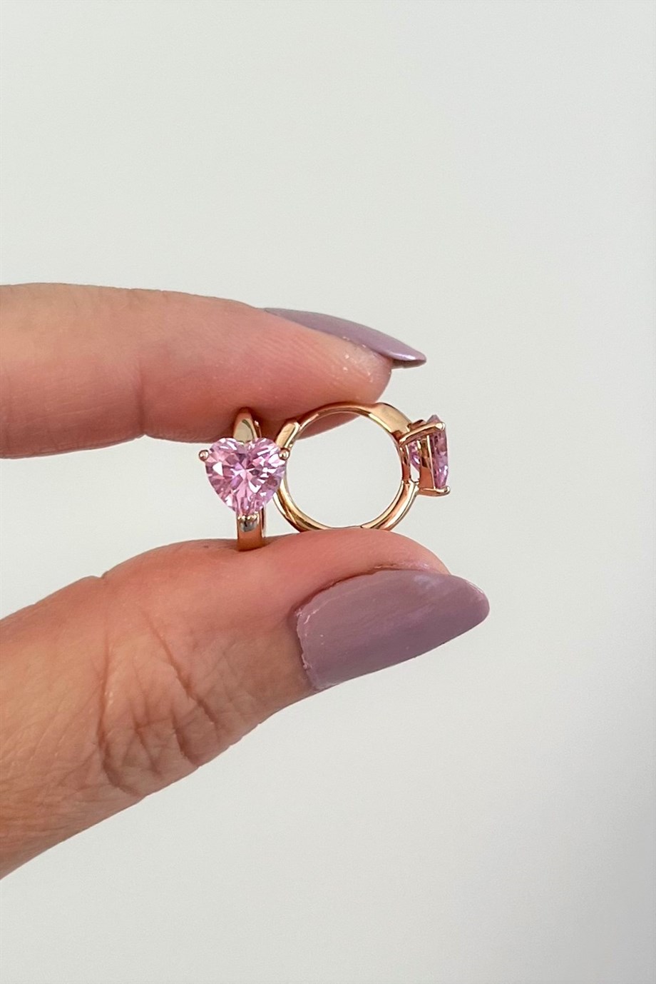Pembe Kalpli Halka Küpe Çifti | Çelik