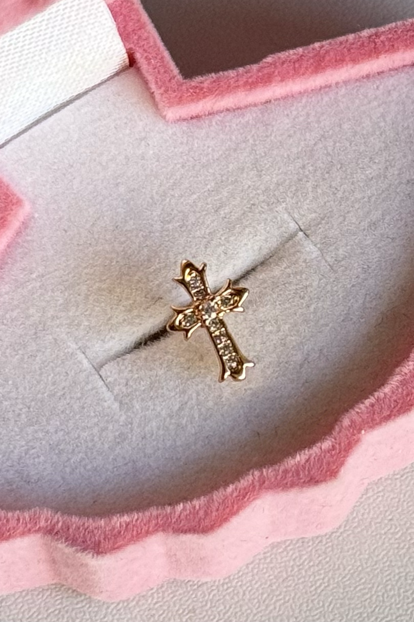 Taşlı Haç Piercing Cerrahi Çelik